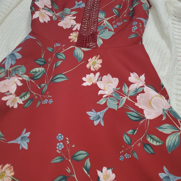 KEEPSAKE - Picture 3 of 3